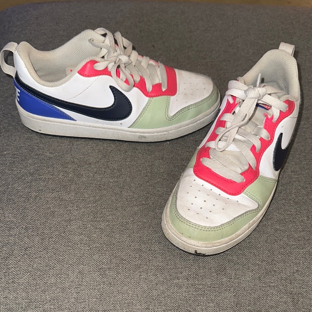 Girl’s Nike shoes!  SO cute!